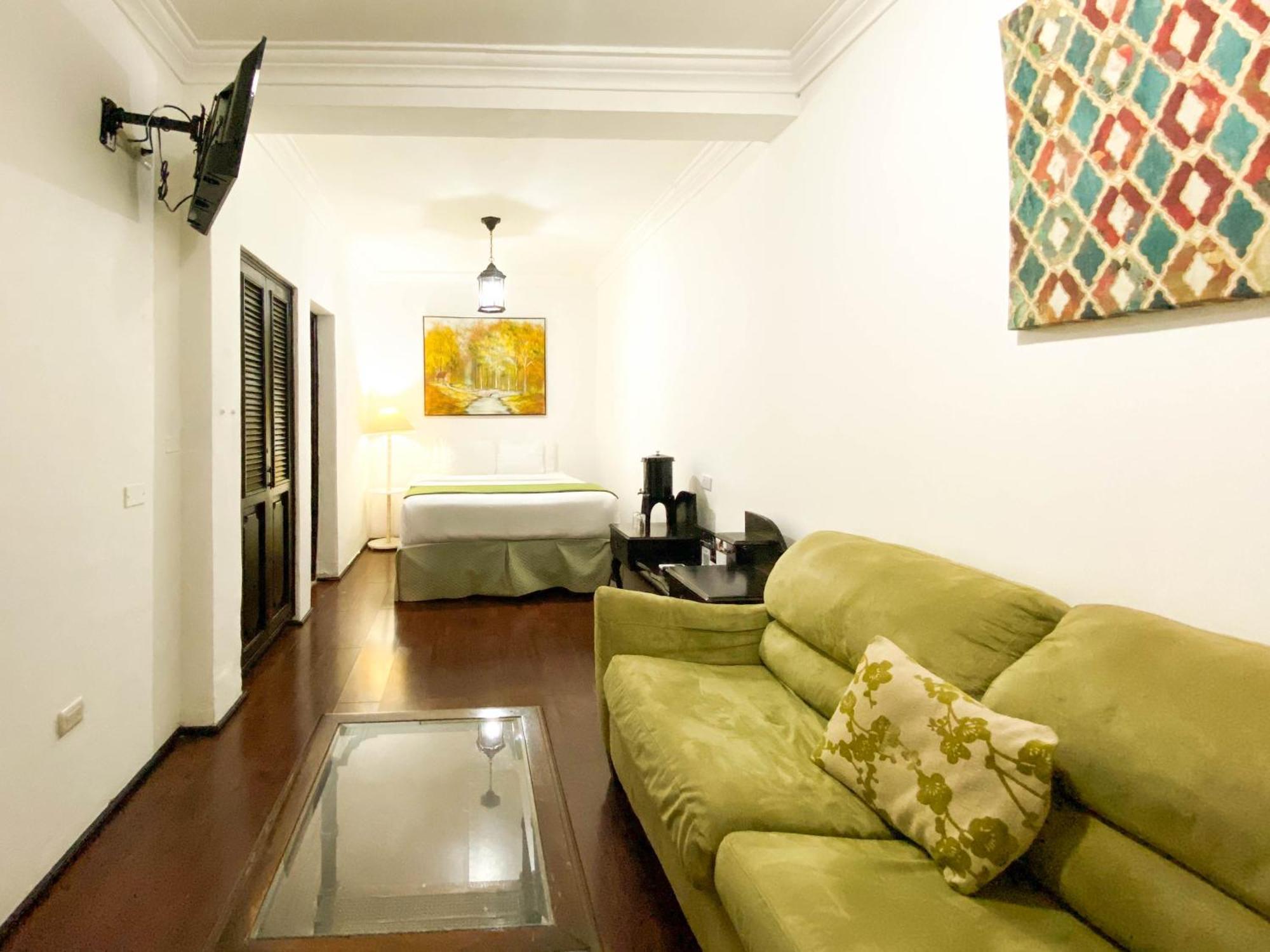 Hotel El Carmen